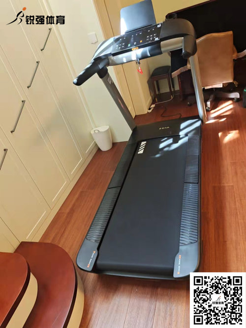 AG庄闲济南省体旗舰店客户-跑步机T6700-T3